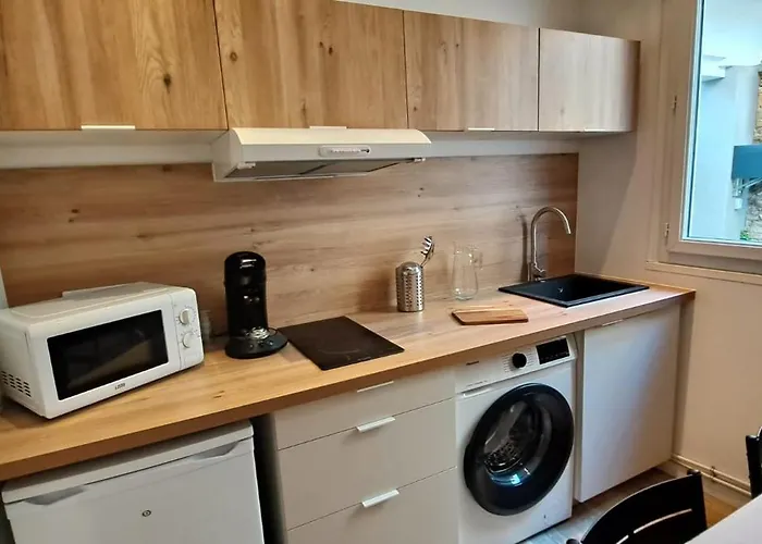 Le Nid Secret 5 Minutes a pied de la plage avec place Parking privée
