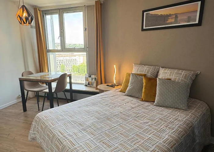 Vivez Le Havre ! Studio en Résidence bord de mer - Port de plaisance - 3 Etoiles